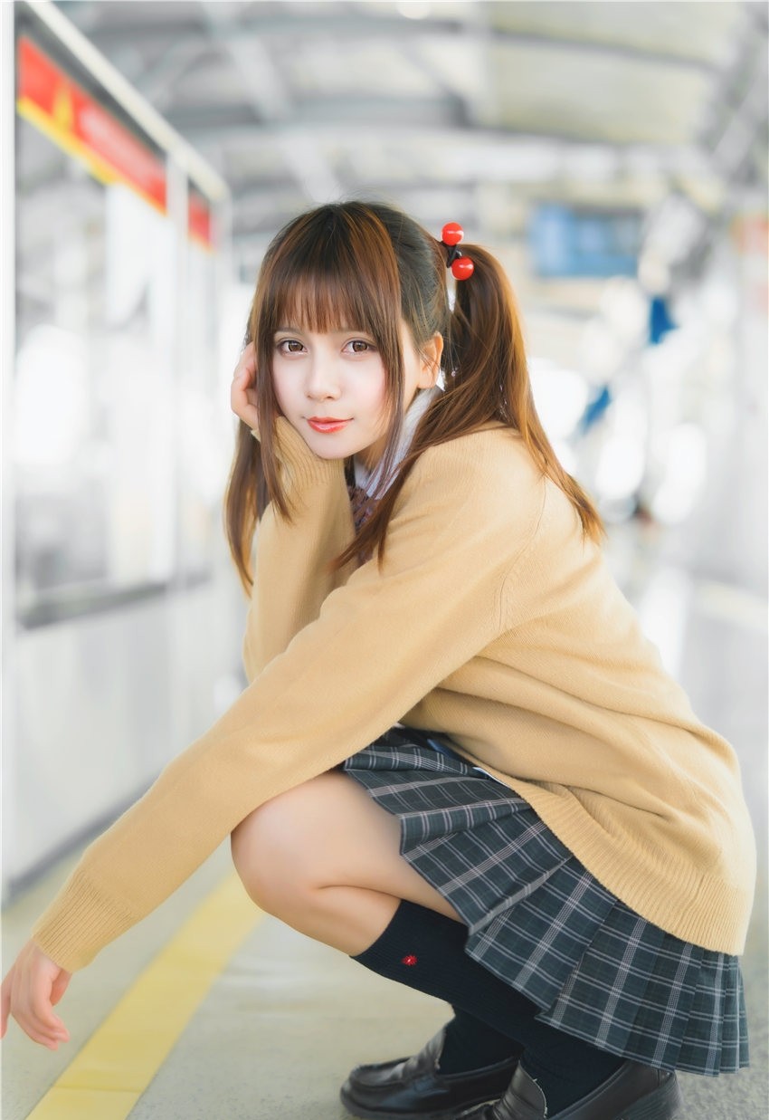 秋山AkI